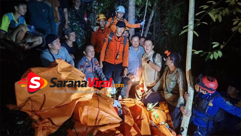 evakuasi korban helikopter jatuh