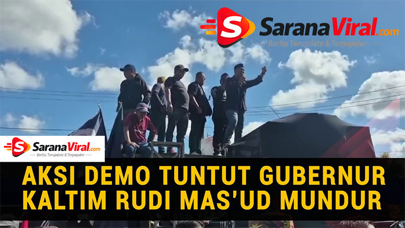 Aparat keamanan berjaga saat demo Kalimantan Timur berlangsung